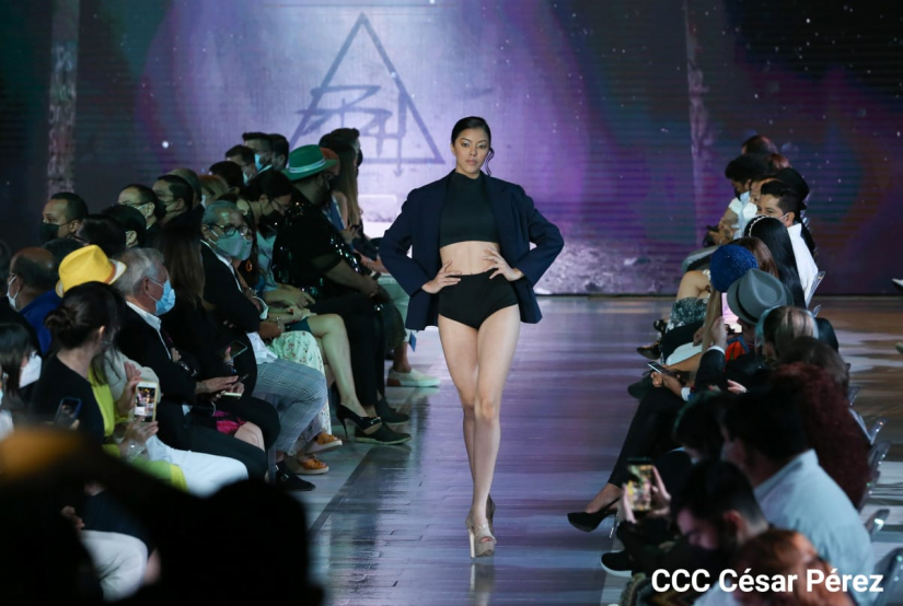 PASARELA